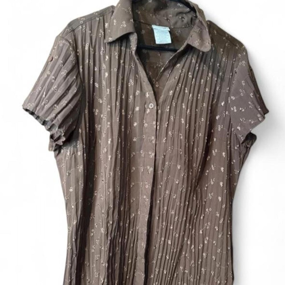 Vintage Y2K East 5th Brown Pleated Floral Embroidered Button Up Shirt XL